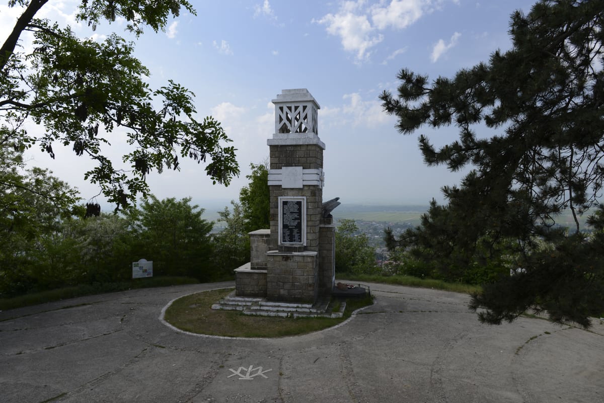 Monumentul Vânătorilor de Munte din Târgu-Neamț